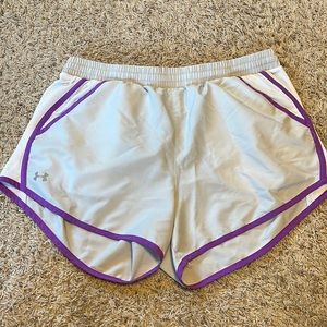 Under armor shorts with inner liner